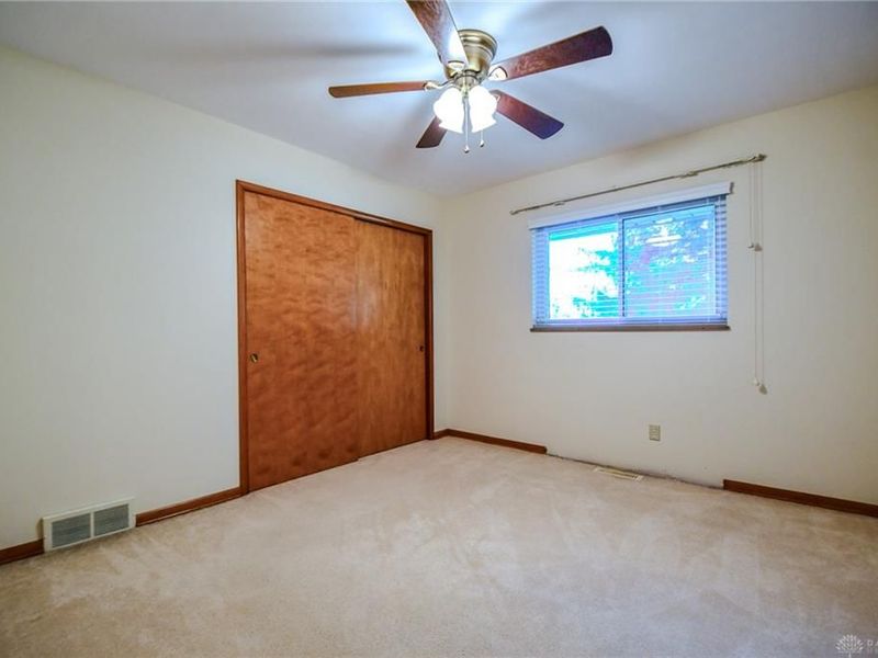 101 Laurelann Drive, Kettering, OH 45429 Photo 32