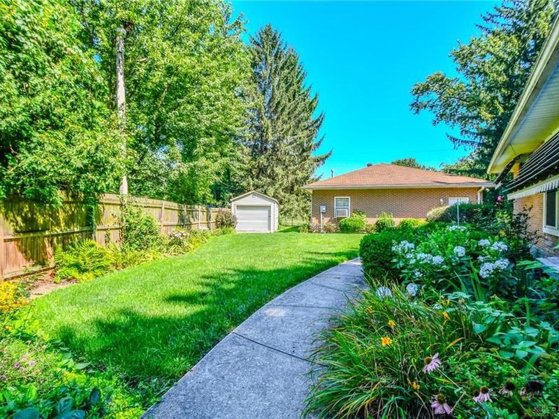 101 Laurelann Drive, Kettering, OH 45429 Photo 52