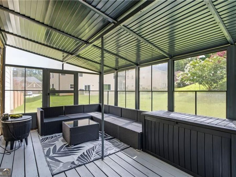 Property Image 37