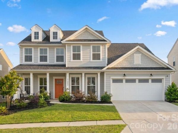 11016 Larkslea Lane , Charlotte, NC 28278