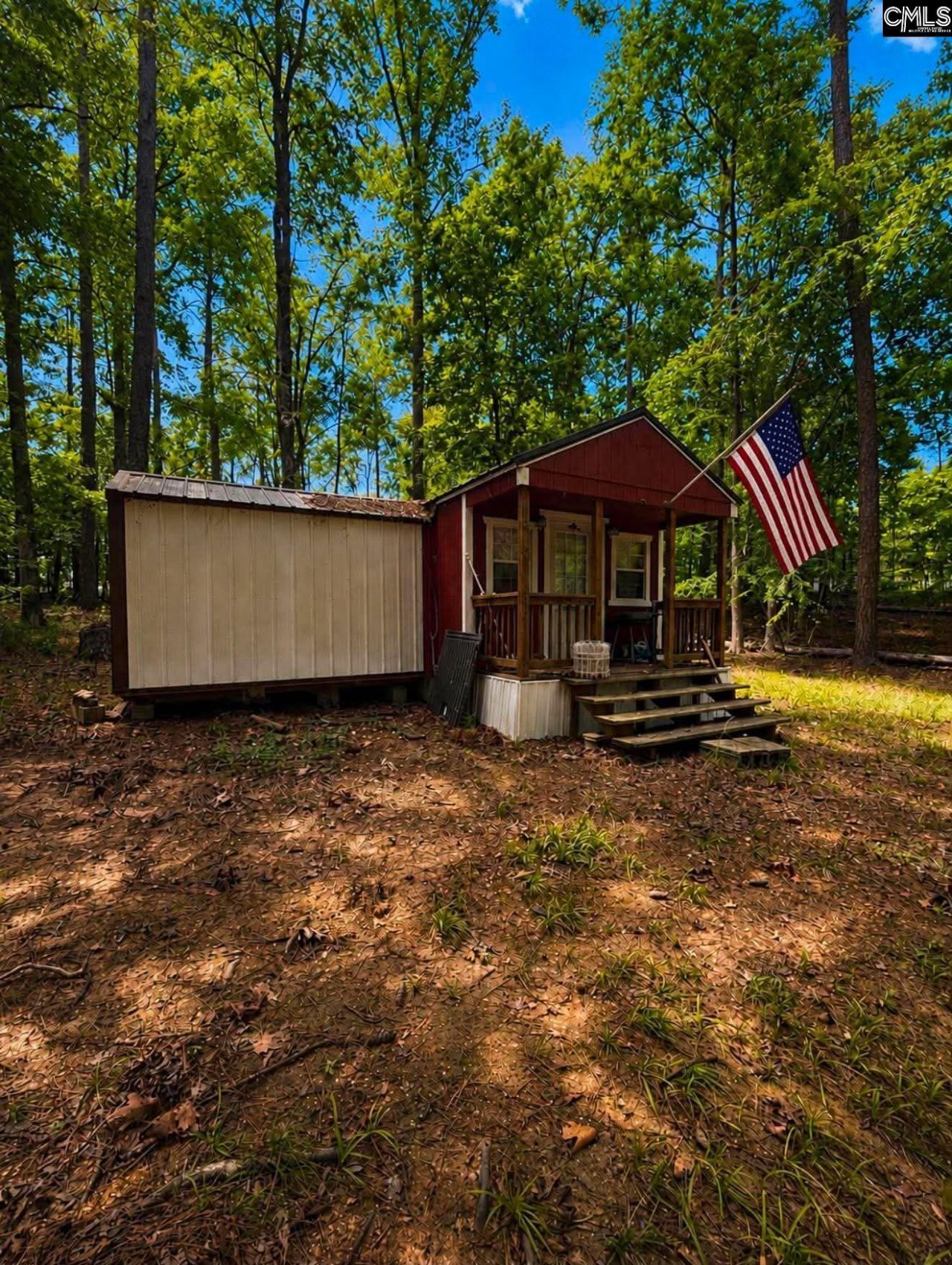 1026 Carolina Lane  Photo 6