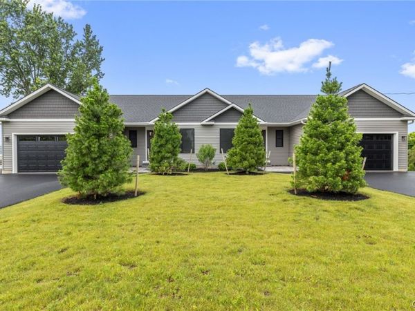 131 Old Liverpool Road, Unit A, Liverpool, NY 13088
