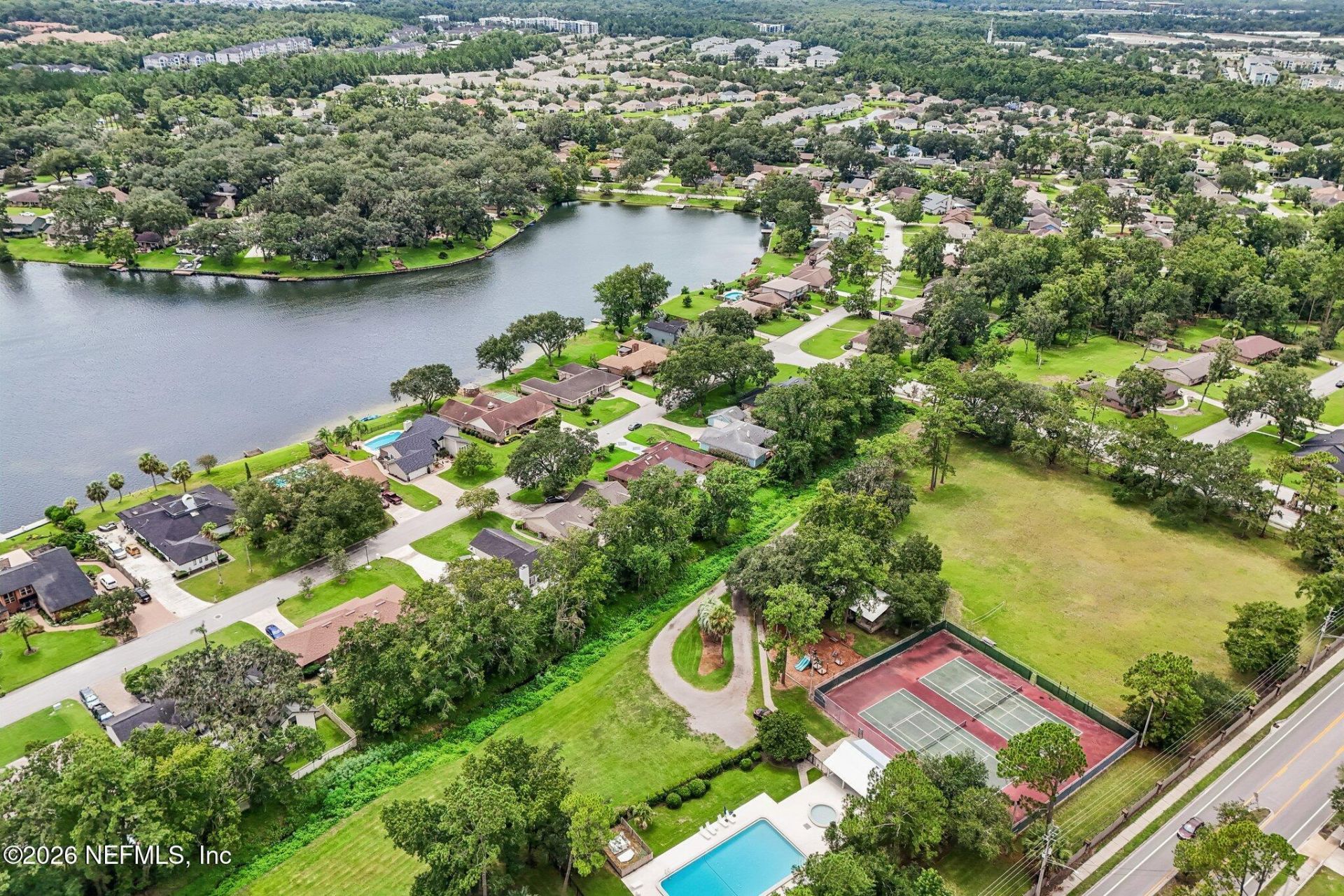 3331 Hidden Lake Drive W, Jacksonville, FL 32216 Photo