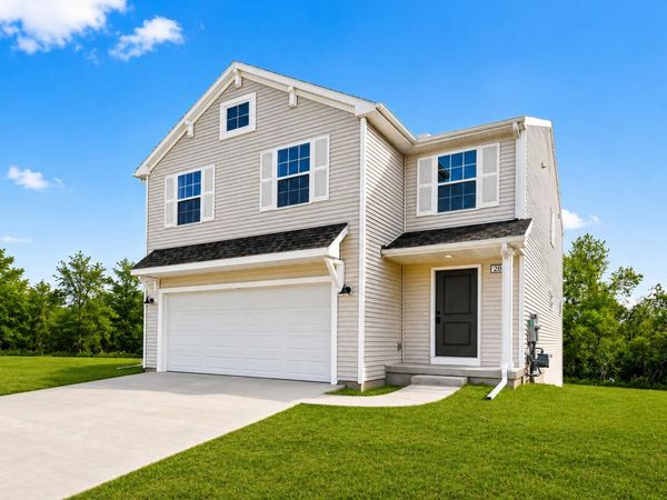 5550 Mammoth Drive SE, Caledonia, MI 49316