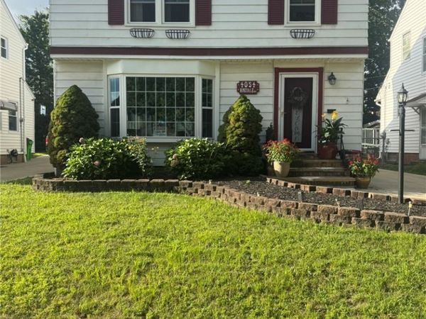 4054 Hinsdale Road , South Euclid, OH 44121