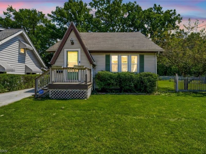 1589 E 337th Street, Eastlake, OH 44095 Photo 1