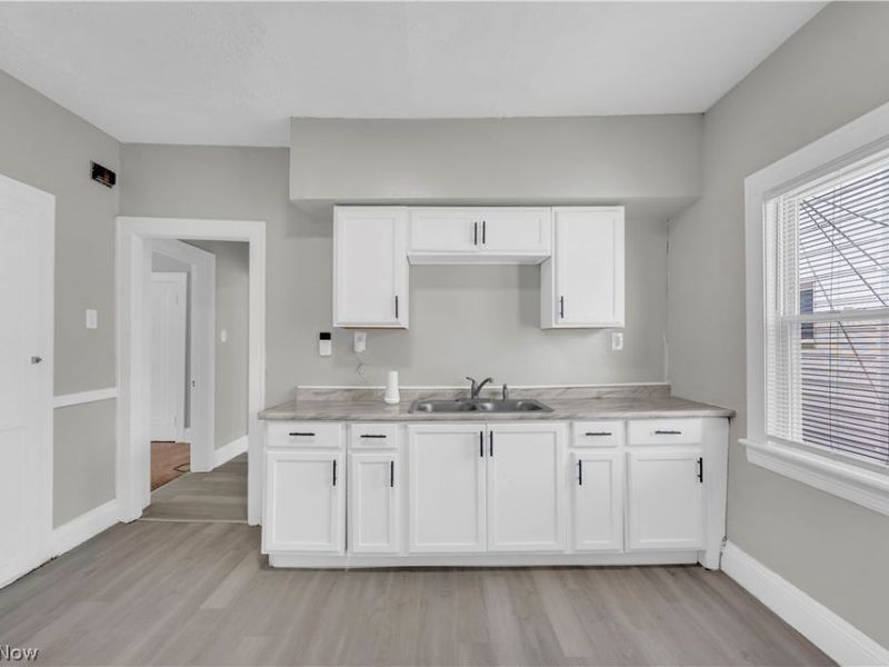 3652 E 153rd Street, Unit 1/DN, Cleveland, OH 44120 Photo 12