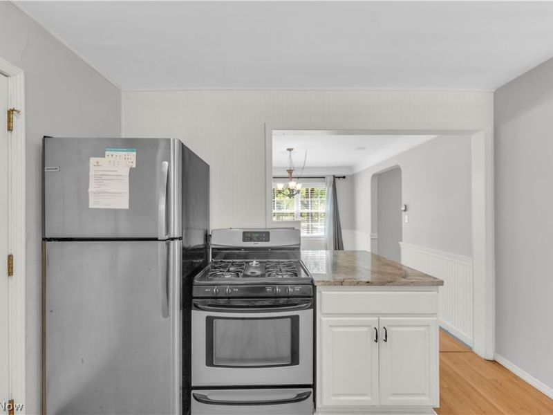 4089 Washington Boulevard, University Heights, OH 44118 Photo 10