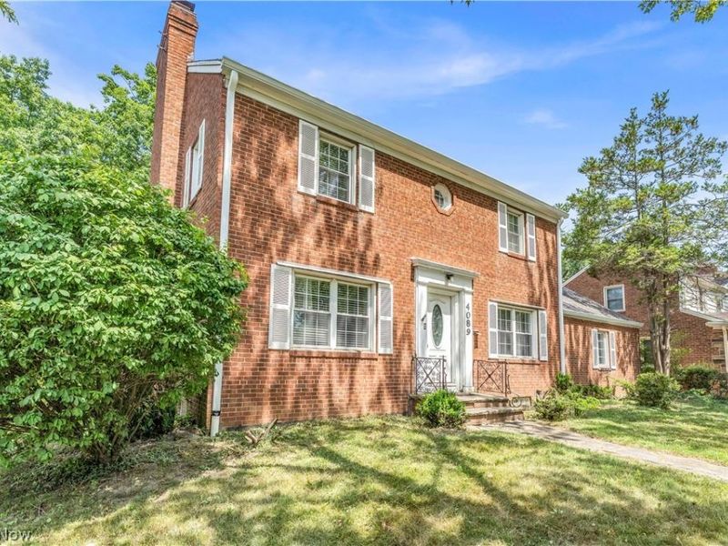 4089 Washington Boulevard, University Heights, OH 44118 Photo 2