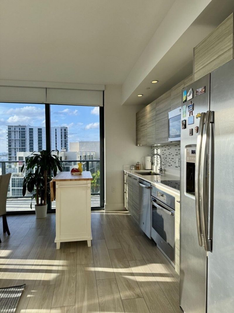121 NE 34th Street, Unit 1116, Miami, FL 33137 Photo