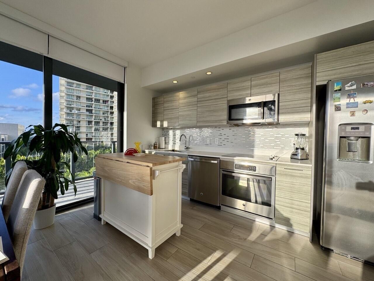 121 NE 34th Street, Unit 1116, Miami, FL 33137 Photo