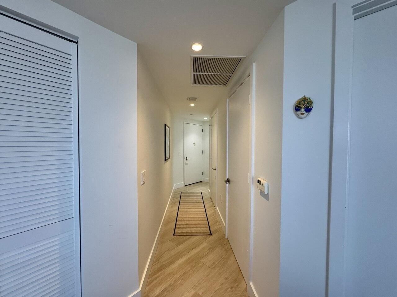 121 NE 34th Street, Unit 1116, Miami, FL 33137 Photo