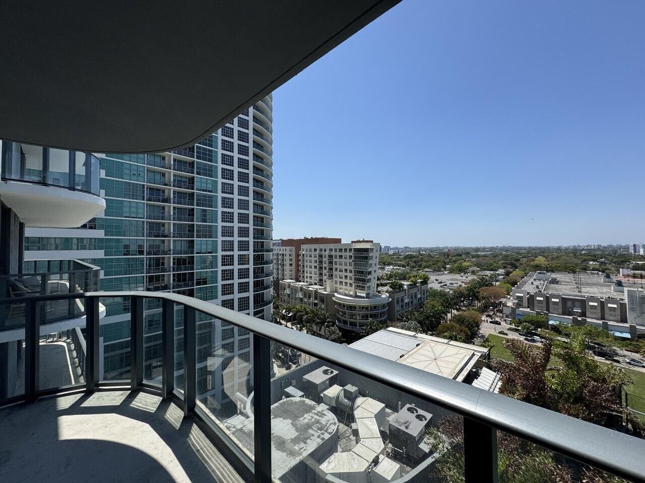 121 NE 34th Street, Unit 1116, Miami, FL 33137 Photo
