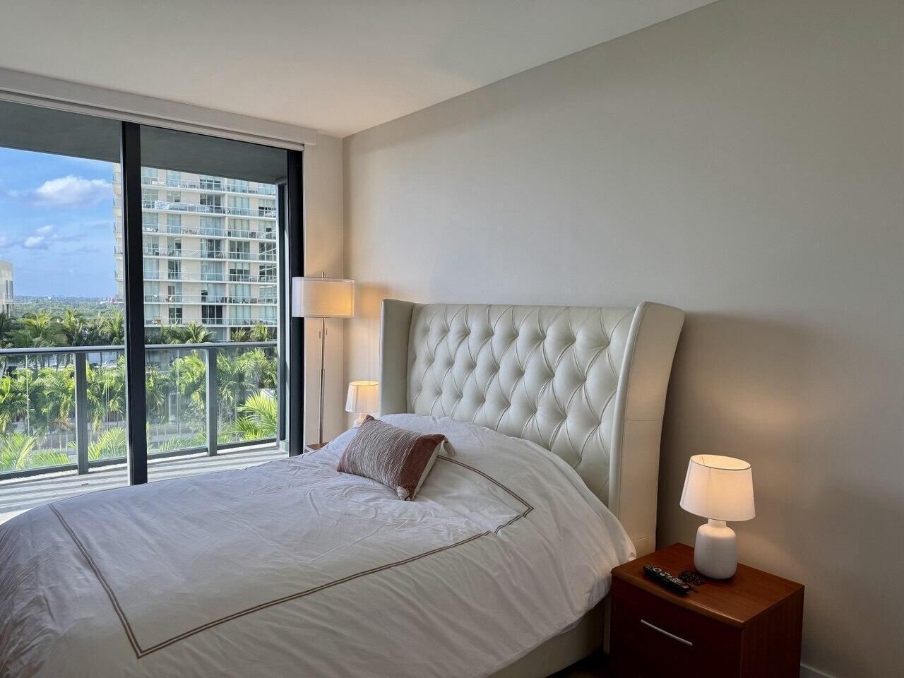 121 NE 34th Street, Unit 1116, Miami, FL 33137 Photo