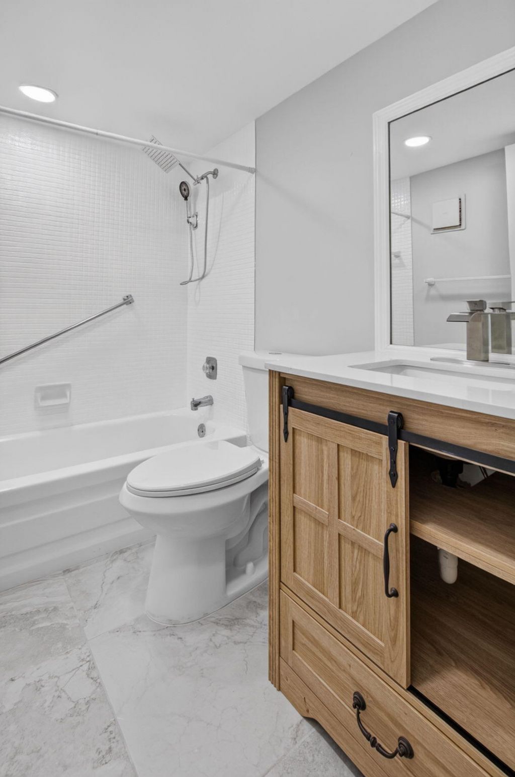 68 Normandy B, Delray Beach, FL 33484 Photo