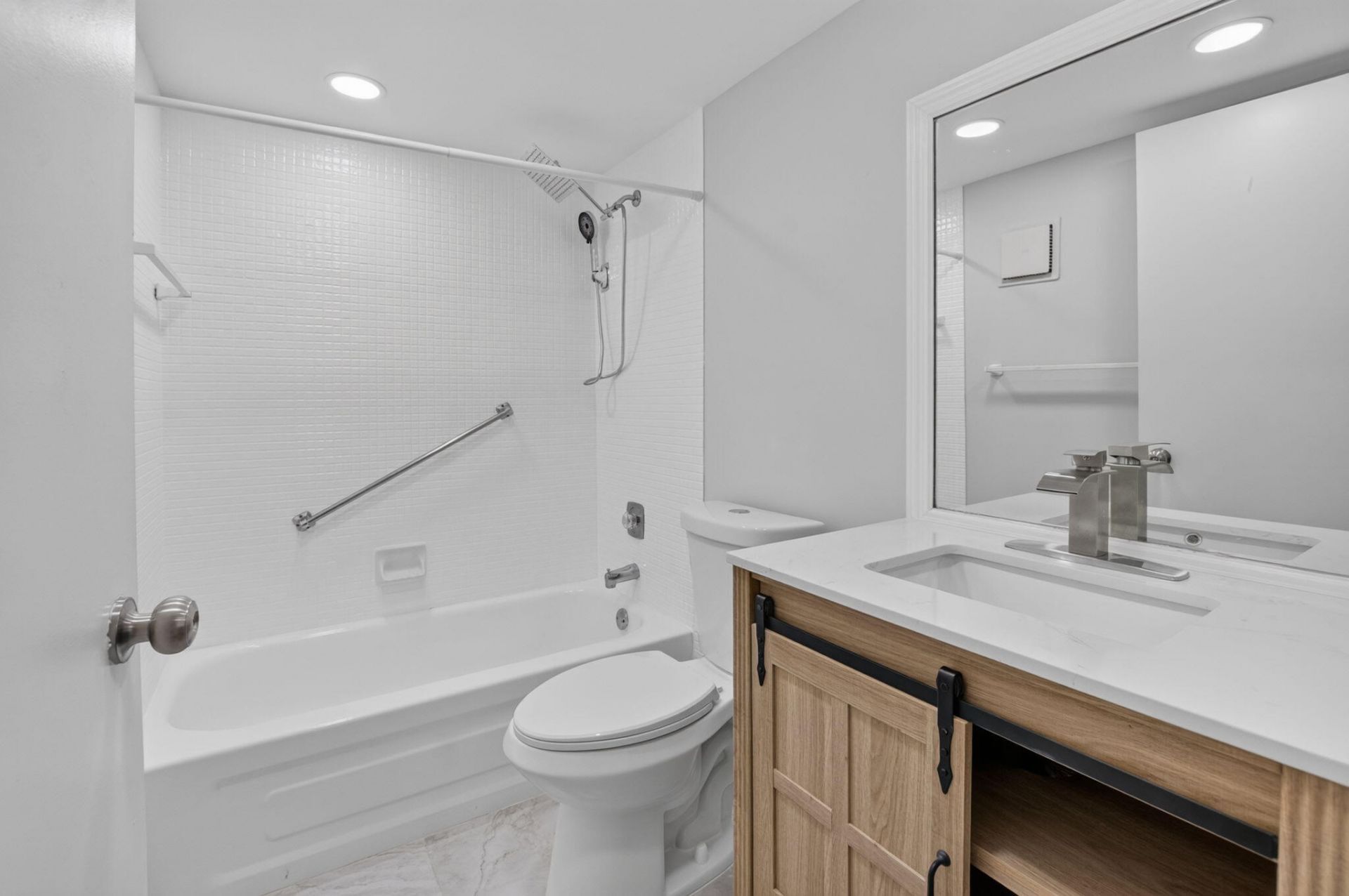 68 Normandy B, Delray Beach, FL 33484 Photo
