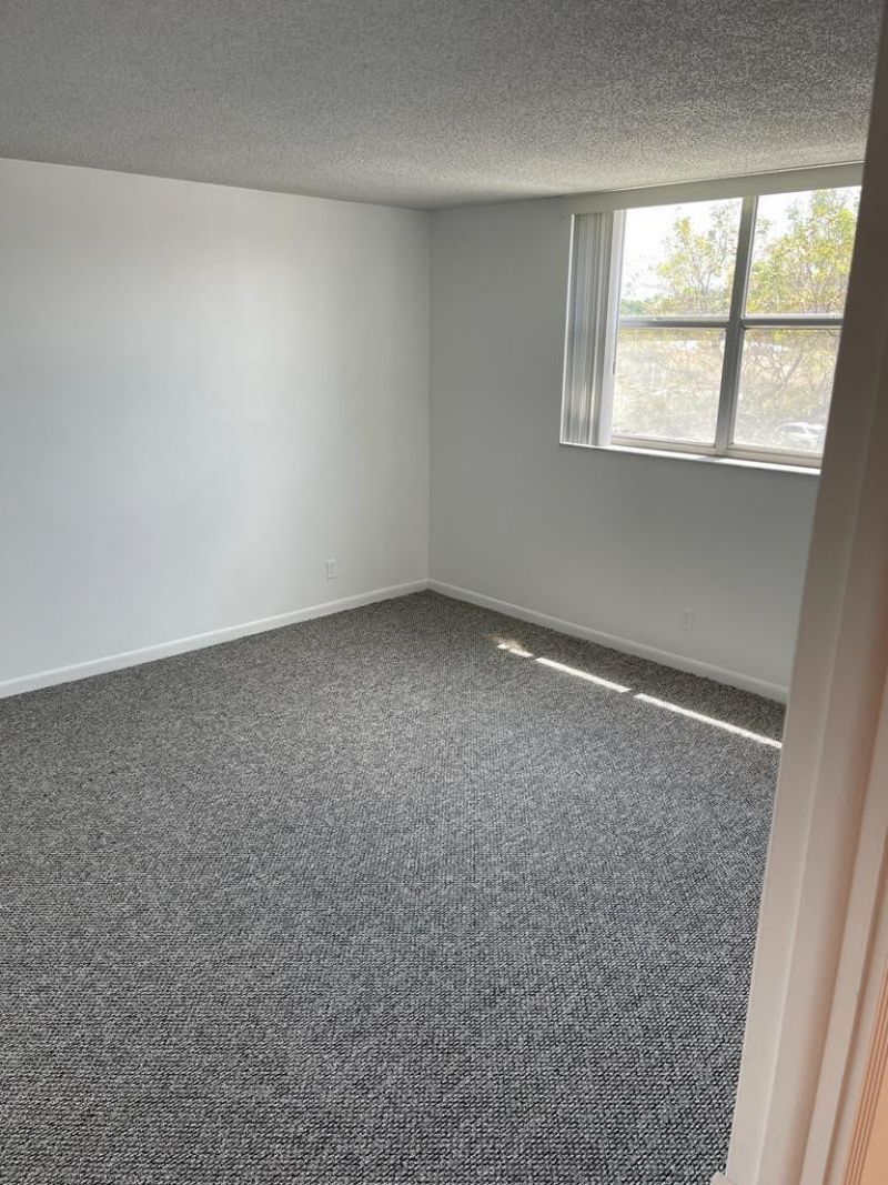 480 Executive Center Drive, Unit 3H, West Palm Beach, FL 33401 Photo