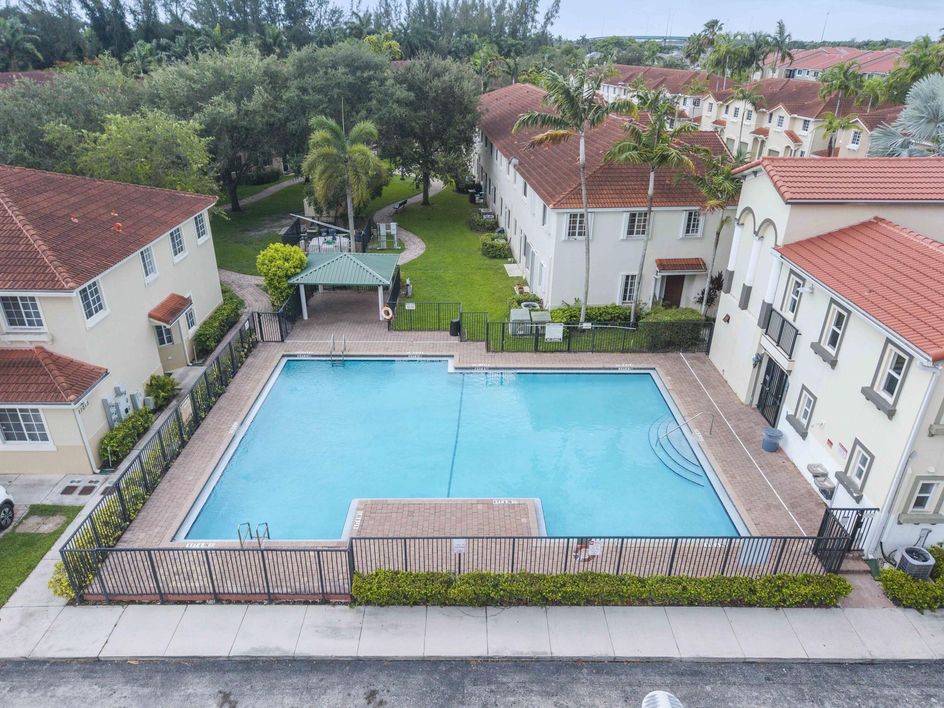 21429 NW 13th Court, Unit #515, Miami Gardens, FL 33169 Photo