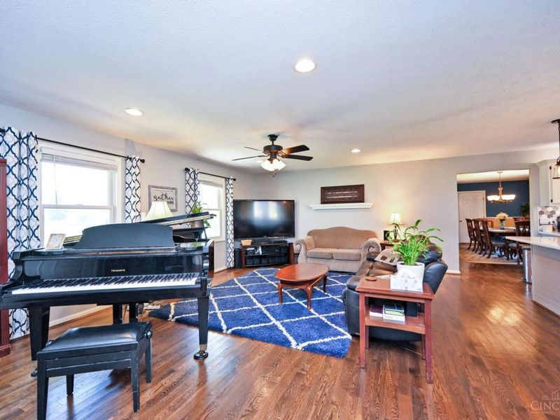 112 Boulder Drive, Mount Orab, OH 45154 Photo 4
