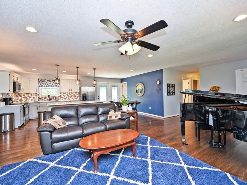 112 Boulder Drive, Mount Orab, OH 45154 Photo 7