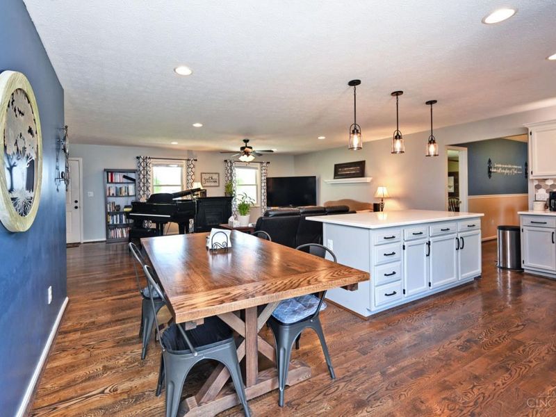 112 Boulder Drive, Mount Orab, OH 45154 Photo 9