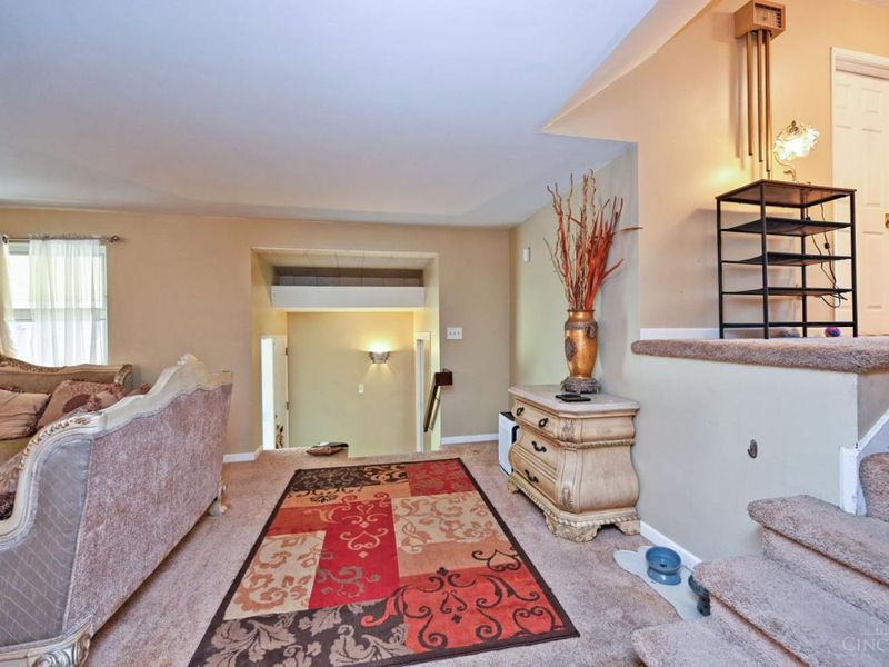 2883 West Tower Avenue, Cincinnati, OH 45238 Photo 4