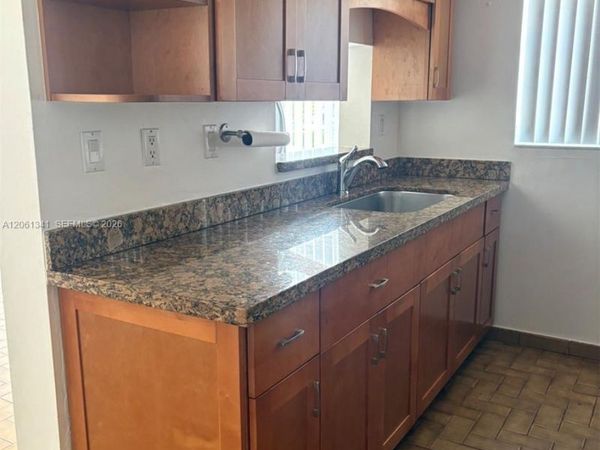 9300 W Flagler St , Unit 230C, Miami, FL 33174