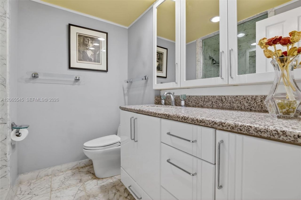 20281 E Country Club Dr, Unit 1801, Aventura, FL 33180 Photo