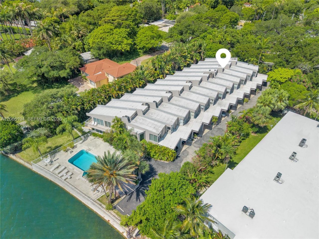 6011 N Bayshore Dr, Unit 10, Miami, FL 33137 Photo