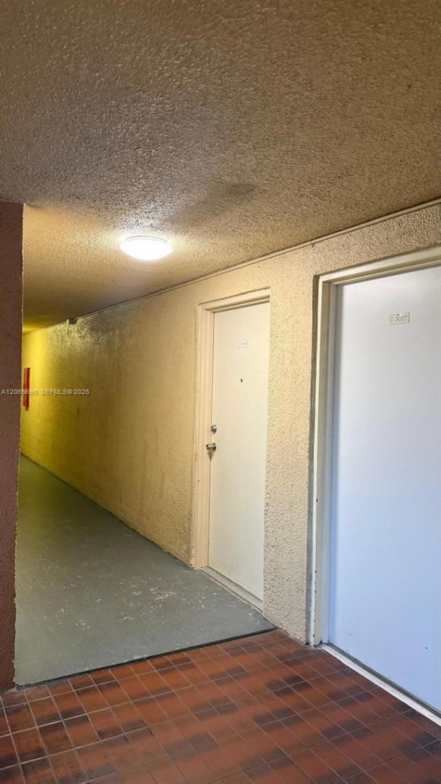 17530 NW 68th Ave, Unit C3008, Hialeah, FL 33015 Photo