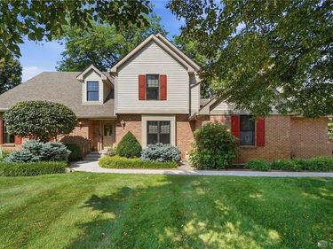 2340 Rockingham Drive, Troy, OH 45373