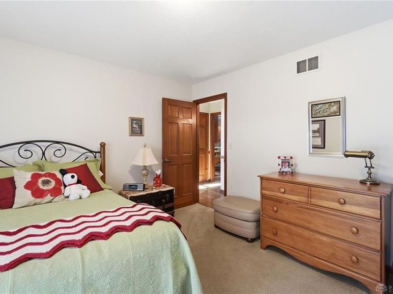 2340 Rockingham Drive, Troy, OH 45373 Photo 36