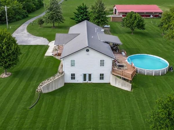 26489 Midland Lane, Dow, IL 62022
