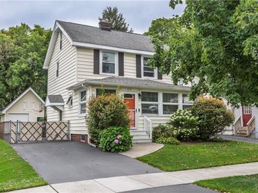 319 Ridgewood Drive, Syracuse, NY 13206