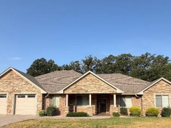 209 12th Avenue S, Sartell, MN 56377