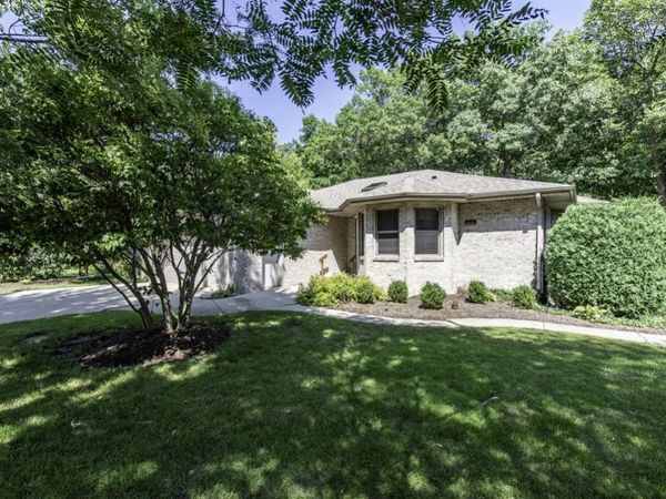 1417 April Lane , Winthrop Harbor, IL 60096