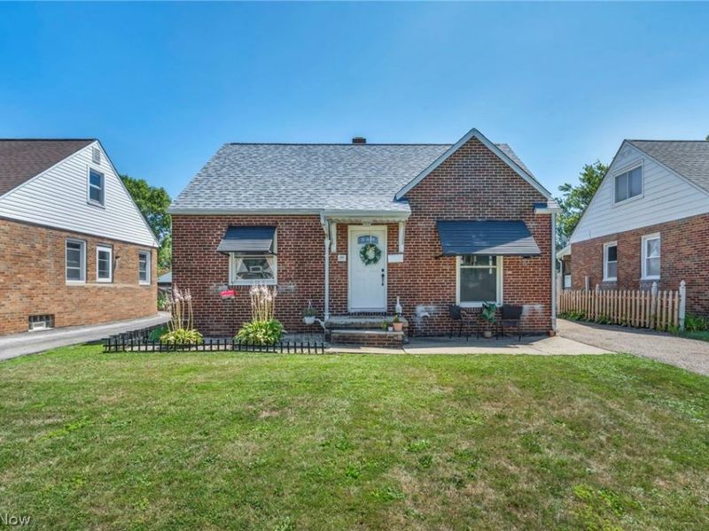 2515 9th Street, Cuyahoga Falls, OH 44221 Photo 2