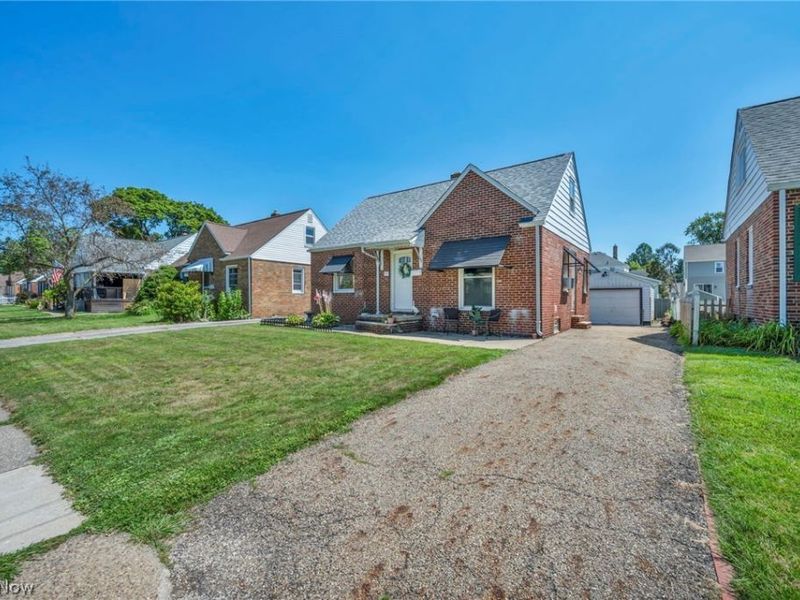 2515 9th Street, Cuyahoga Falls, OH 44221 Photo 3