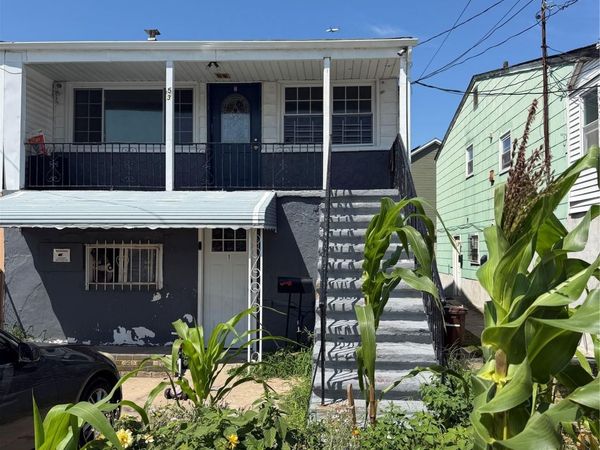 453 Beach 63rd Street , Unit 2nd Floor, Arverne, NY 11692