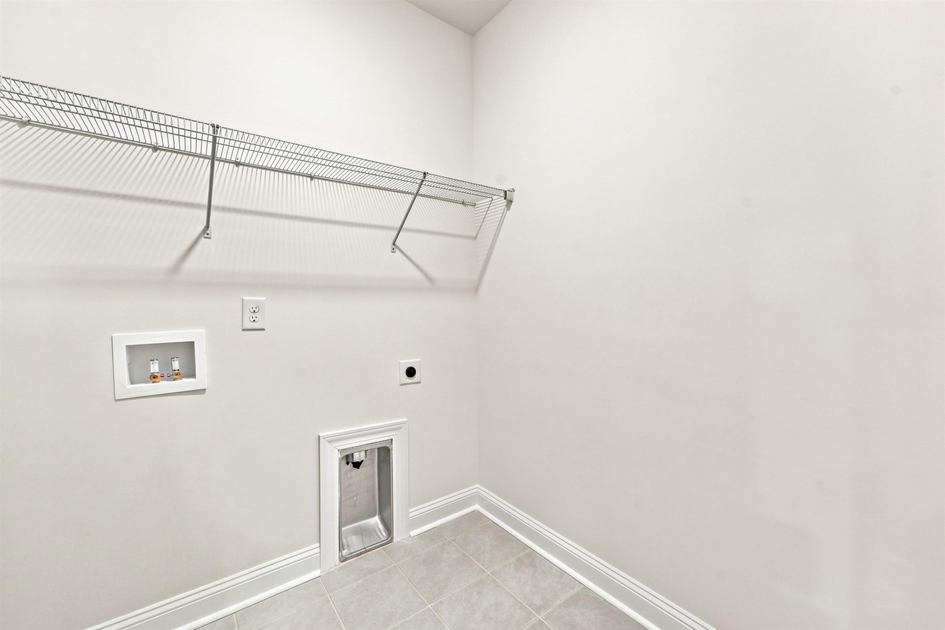 55 Stone Path Photo 15