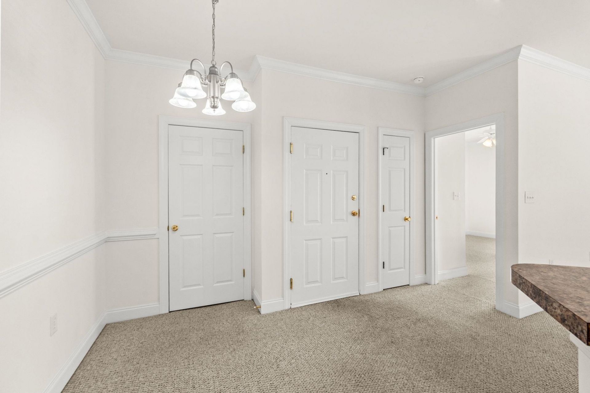 2025 Silvercrest Dr. Photo 15