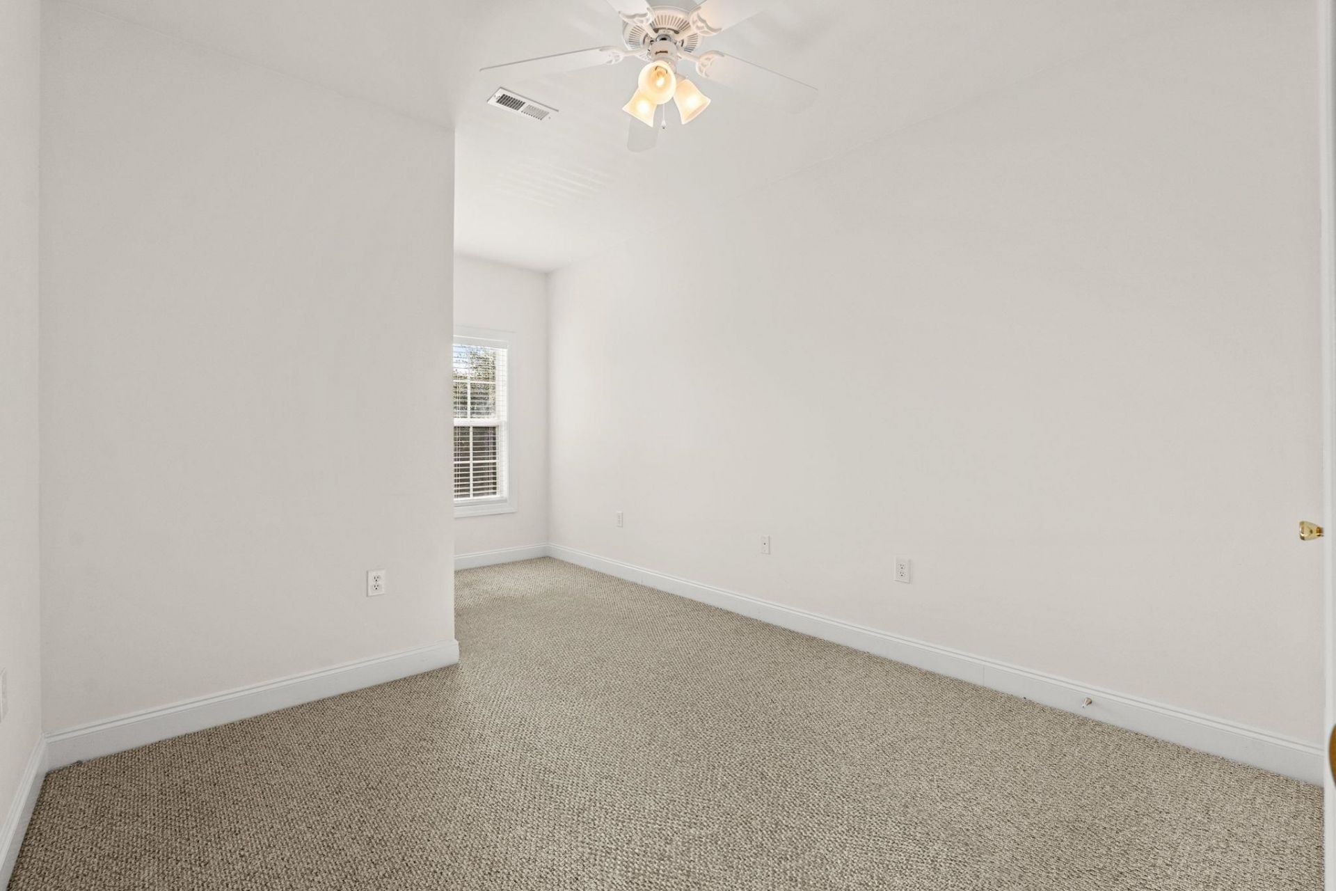 2025 Silvercrest Dr. Photo 45