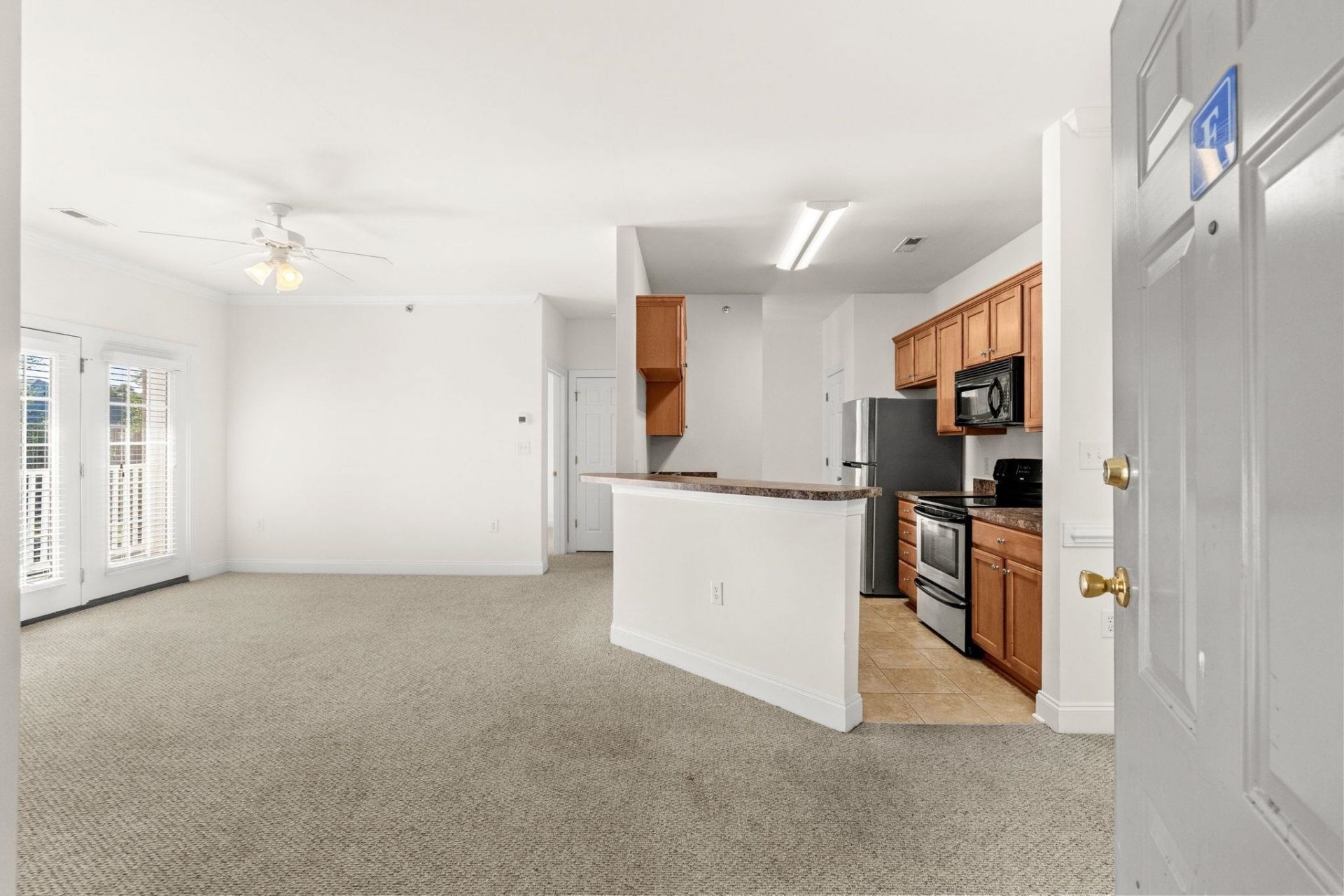 2025 Silvercrest Dr. Photo 7