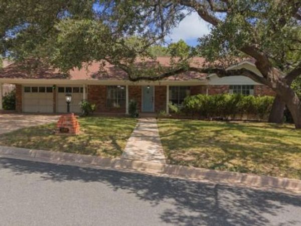 12402 Blue Water CIR, Austin, TX 78758