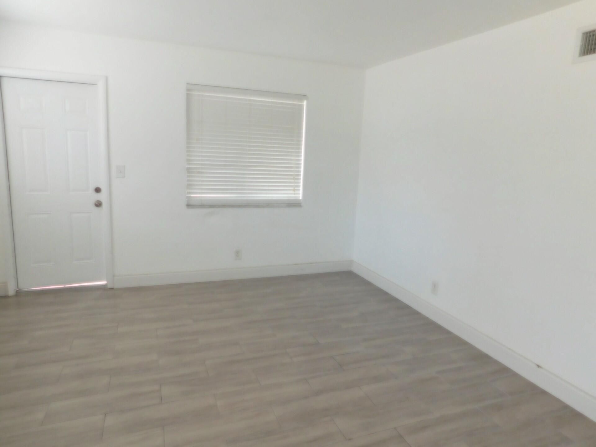 825 NE 6th Street, Unit 3, Fort Lauderdale, FL 33304 Photo