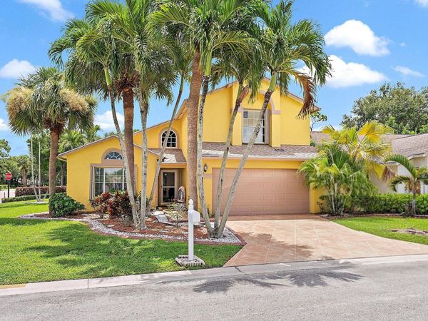 119 HAMMOCKS Drive, Greenacres, FL 33413