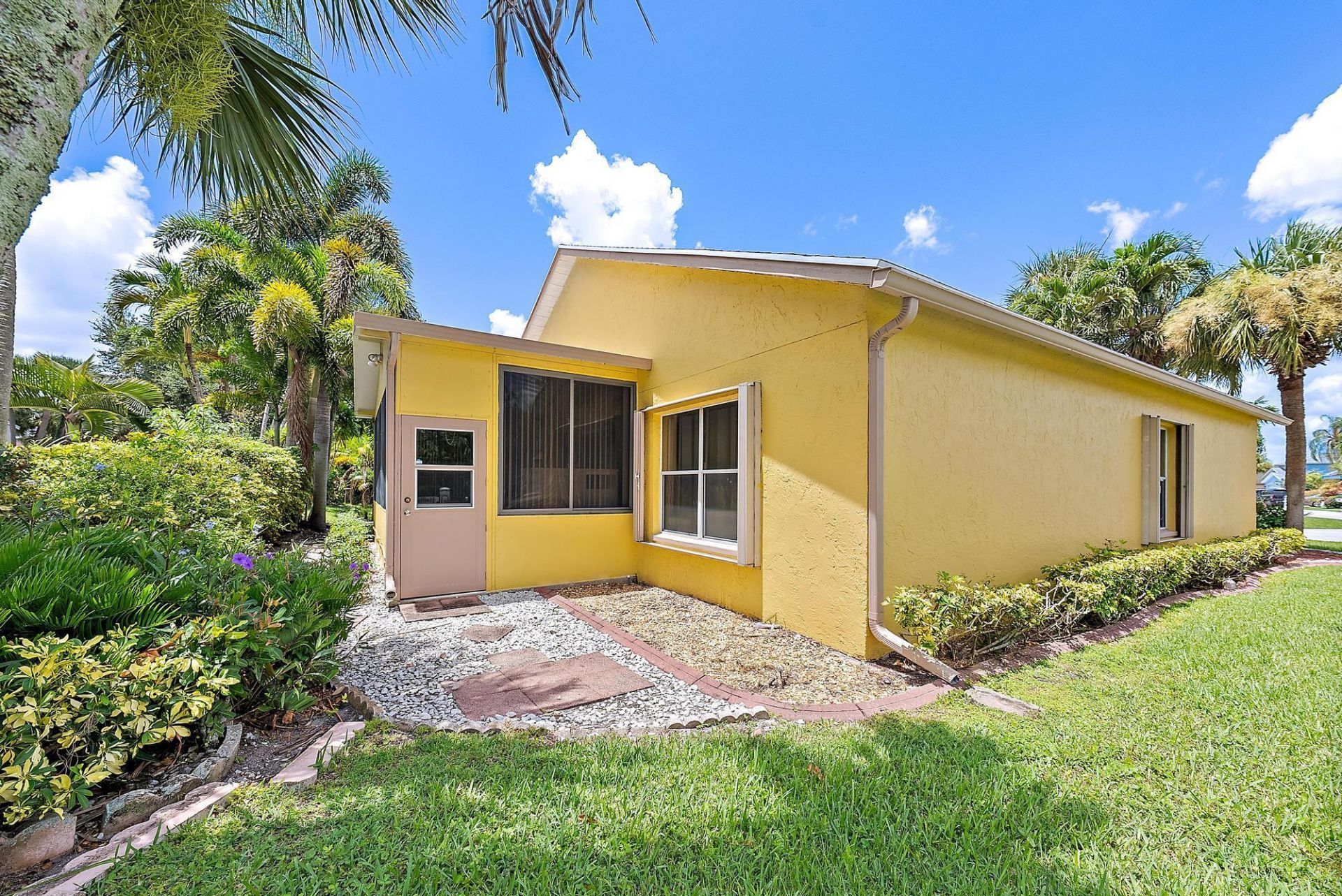 119 Hammocks Drive, Greenacres, FL 33413 Photo
