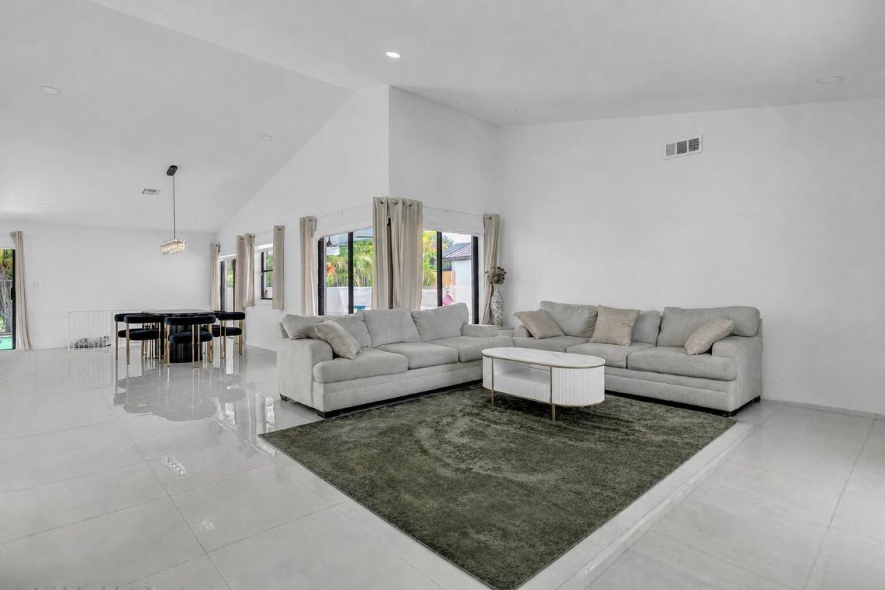21641 Sutters Lane, Boca Raton, FL 33428 Photo