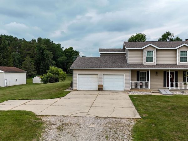 798 Whiteville Road S, Mt Pleasant, MI 48858