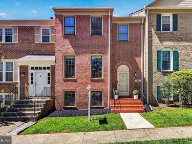 4867 CARRIAGEPARK ROAD, FAIRFAX, VA 22032